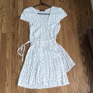 Brandy Melville Floral Dress